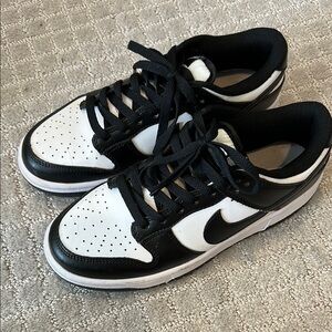 Nike Black and White Athletic Shoes